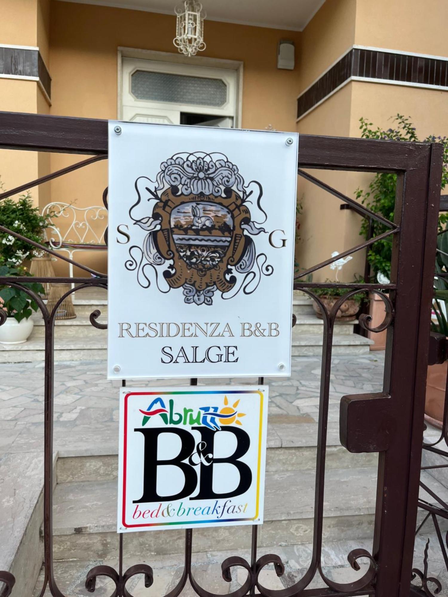 Salge B&B Residenza Di Charme Колоннелла Екстер'єр фото